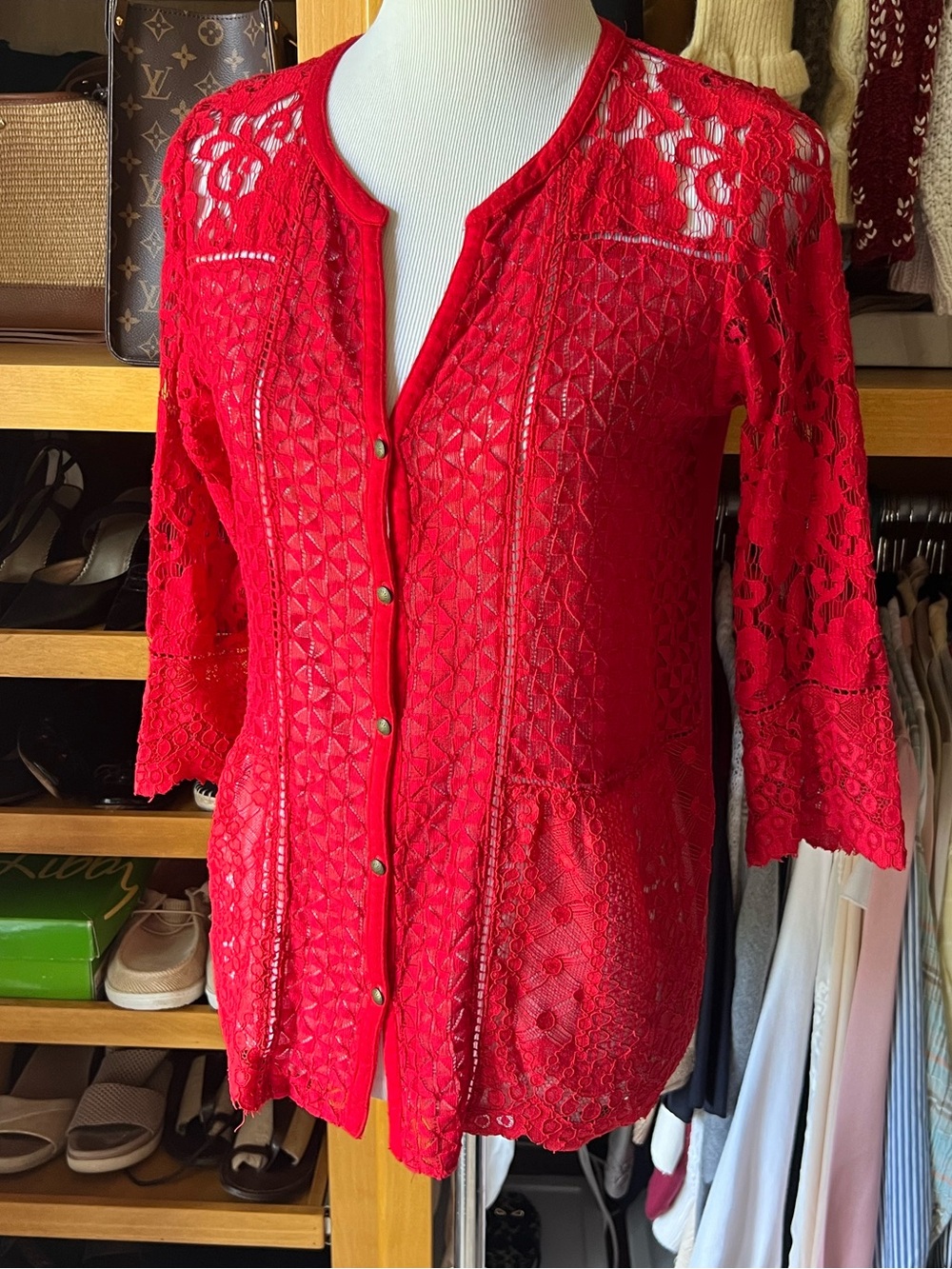 🎉5/$20🎉 LUCKY Brand Red Lace Button-Front Top